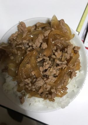 肌寒い日にぴったり！直ぐできる！そぼろ丼-レシピのメイン写真