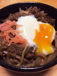 すき焼き風丼ぶり☆温泉卵のせ-レシピのメイン写真