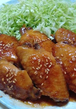 煮込むだけ!手羽先の艶々照り焼き風♪-レシピのメイン写真
