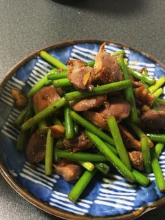 砂肝とにんにくの芽の炒め物-レシピのメイン写真