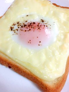 トロトロ半熟卵のマヨチーズトースト-レシピのメイン写真