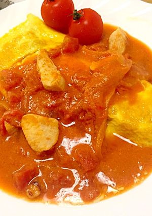 トマトクリームソースがけチーズオムレツ-レシピのメイン写真