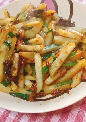 簡単！じゃがいもとニラの麻婆炒め-レシピのメイン写真