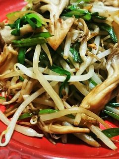 にらともやしと舞茸のオイスターソース炒め-レシピのメイン写真