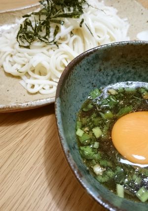 絶品ニラ玉だれ♪簡単すぎる冷やしうどん-レシピのメイン写真