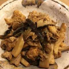 รูปของ 豚肉とナスとお揚げのオイミソ炒め