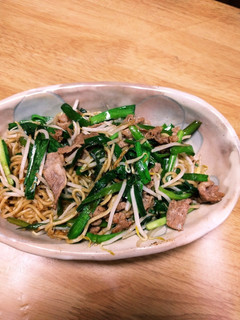 簡単♪ニラと牛細切れのソース焼きそば♥-レシピのメイン写真