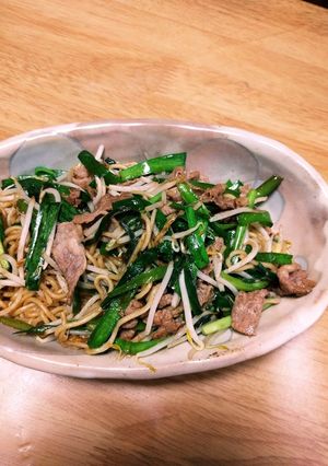 簡単♪ニラと牛細切れのソース焼きそば♥-レシピのメイン写真