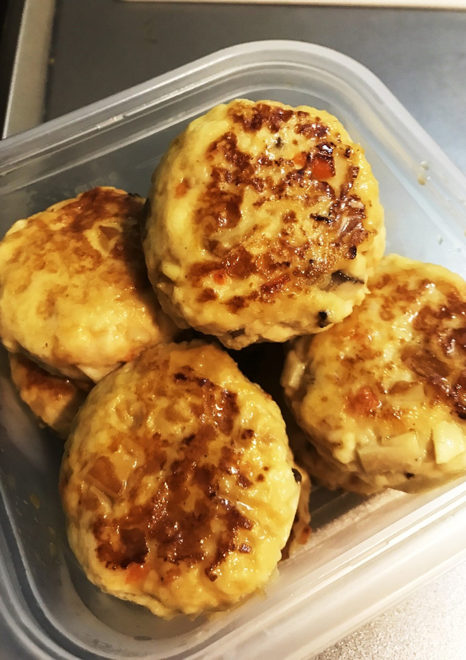 鶏ひき肉とはんぺんのふわふわハンバーグ-レシピのメイン写真