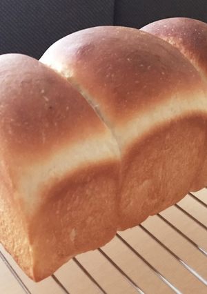 パン＊冷まし方が重要＊ほんのり甘い食パン-レシピのメイン写真