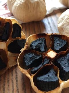 【2週間】炊飯器で作る!熟成黒にんにく-レシピのメイン写真