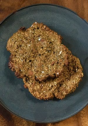 ごまとアーモンドの素朴なオーツクッキー-レシピのメイン写真