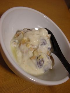 レーズンヨーグルト-レシピのメイン写真