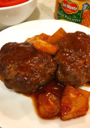 ハンバーグに簡単パイン缶ケチャップソース-レシピのメイン写真