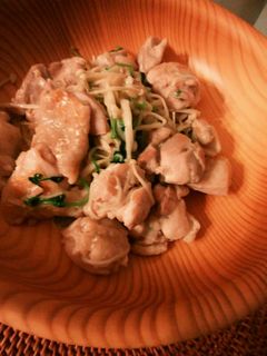 えのきと豆苗のからしマヨ炒め-レシピのメイン写真