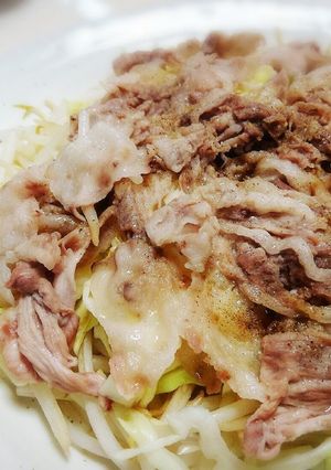 レンジ簡単で豚バラとモヤシとキャベツ蒸し-レシピのメイン写真