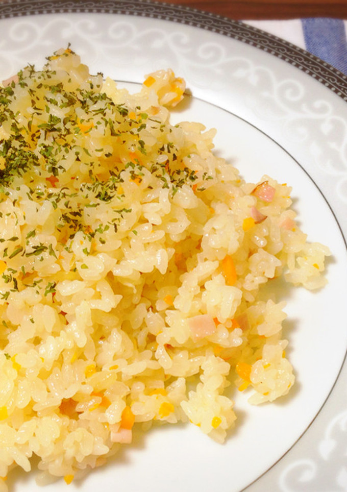 炊飯器で簡単＊ハムをつかった優しいピラフ-レシピのメイン写真