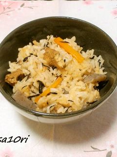煮物リメイク!ひじきの炊き込みご飯!-レシピのメイン写真