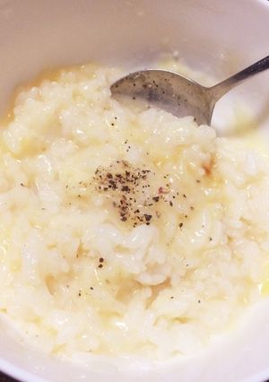 余ご飯で具無チンだけ！簡単チーズリゾット-レシピのメイン写真