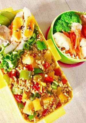 作り置きそぼろdeドライカレー弁当♪-レシピのメイン写真