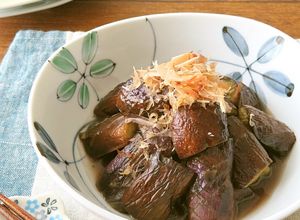 ごま油風味で食欲UP☆なすのおかか和え-レシピのメイン写真