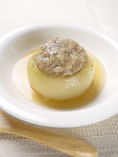 玉ねぎ丸ごと!肉詰めスープ-レシピのメイン写真