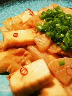 すぐ出来る♪厚揚げと大根のピリ辛煮物-レシピのメイン写真