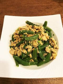 スナップエンドウと鮭缶の卵とじ☆-レシピのメイン写真