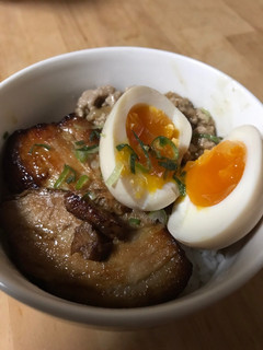 バカタレの炙りチャーシュー丼-レシピのメイン写真