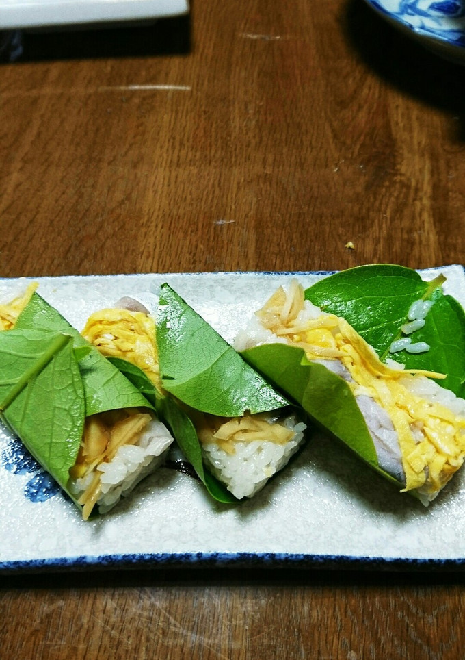 柿の葉の押し寿司-レシピのメイン写真