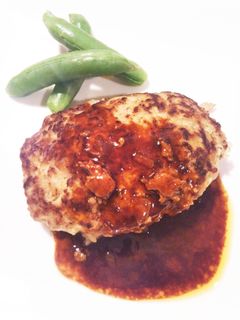 新玉ねぎたっぷりシャキふわハンバーグ-レシピのメイン写真