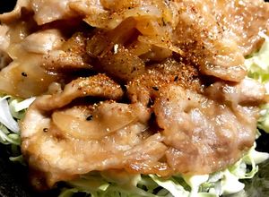 豚ロース肉 薄切りでしょうが焼き丼-レシピのメイン写真