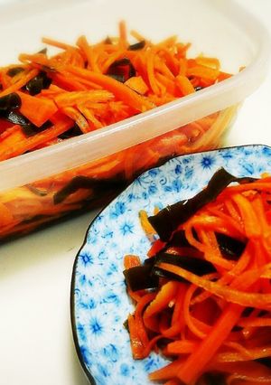 常備菜!簡単お惣菜人参と出し昆布の松前風-レシピのメイン写真