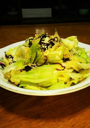 ☆簡単レンチン♪♪キャベツの塩昆布あえ☆-レシピのメイン写真