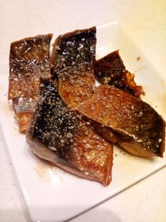 サバの甘辛レモン焼き-レシピのメイン写真