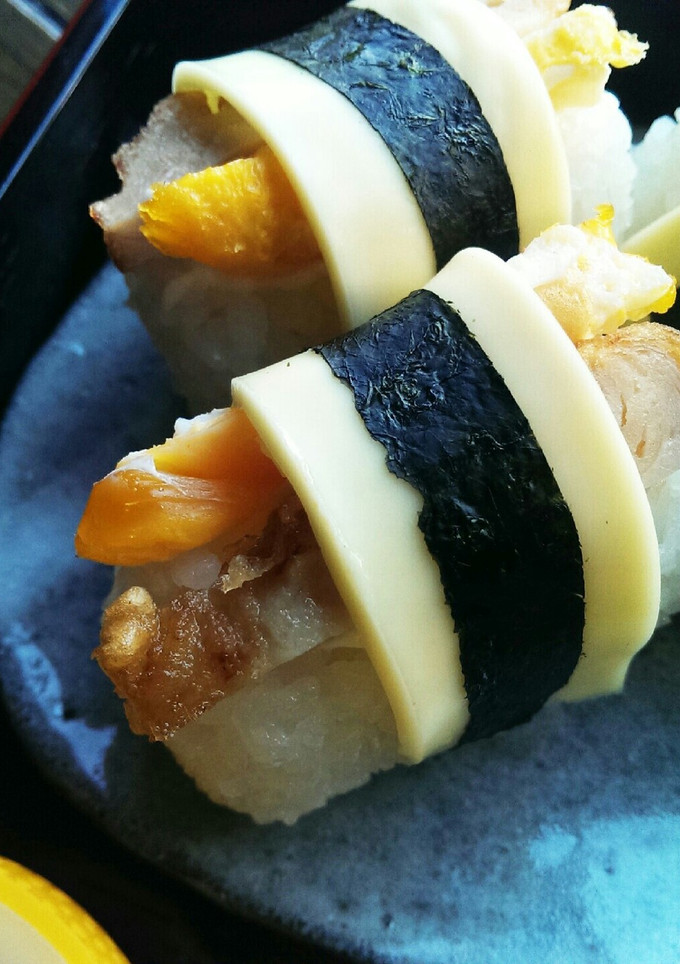 唐揚げと卵のチーズ巻きおにぎり-レシピのメイン写真