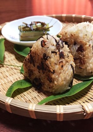 塩昆布と天かすの焼きおにぎり-レシピのメイン写真
