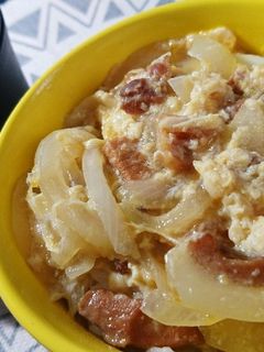 休日のお手軽ランチ~焼き鳥缶de親子丼~-レシピのメイン写真