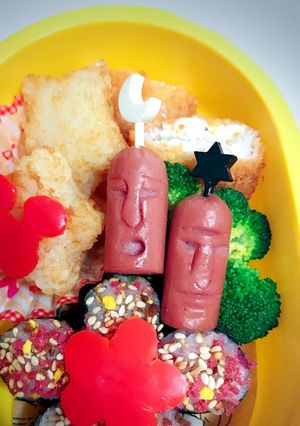 ソーセージ飾り切り 【モアイ像】-レシピのメイン写真