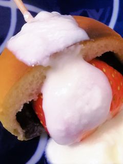 想像以上!イチゴあんパン-レシピのメイン写真