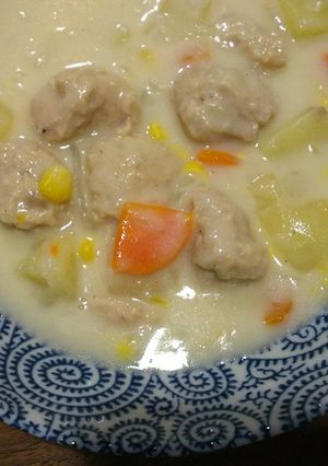 具沢山の鶏団子のクリームシチュー-レシピのメイン写真