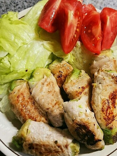 簡単♪さっぱり肉巻きアボカド-レシピのメイン写真