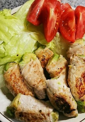 簡単♪さっぱり肉巻きアボカド-レシピのメイン写真