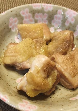 鶏モモ肉のシンプルなオーブン焼き-レシピのメイン写真