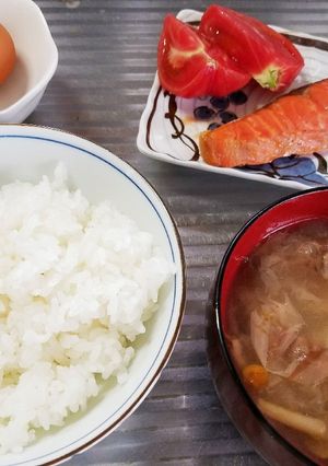 簡単☆豆腐なめこ味噌汁-レシピのメイン写真