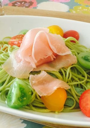 よもぎモツァレラでオリーブパスタ-レシピのメイン写真