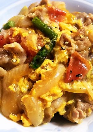 トマトとアスパラのトロトロ豚卵どん♪-レシピのメイン写真