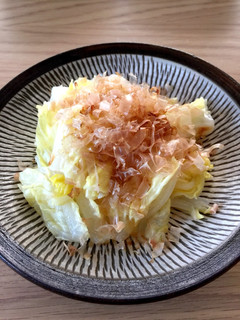 超簡単【白菜だけ】バター醤油の温サラダ-レシピのメイン写真