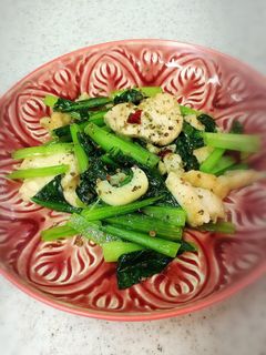 シャキ小松菜とやわらか胸肉のニンニク炒め-レシピのメイン写真