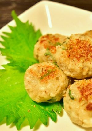 簡単！もち麦入りはんぺんボール-レシピのメイン写真